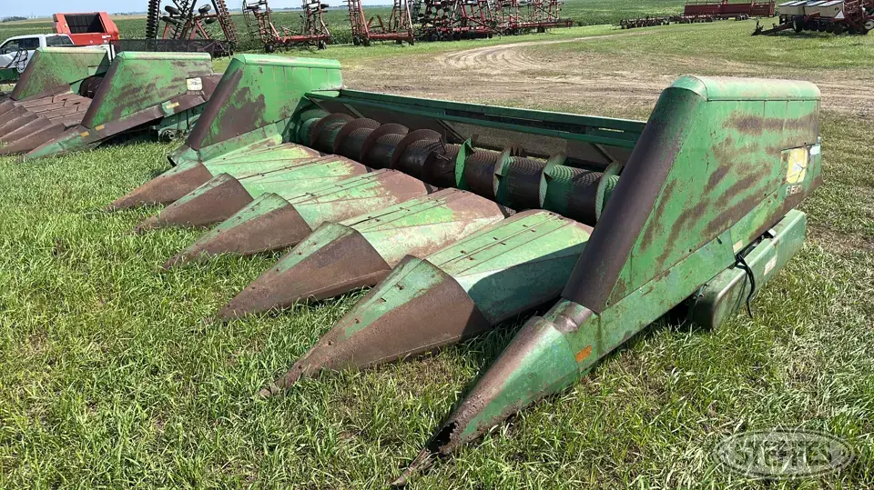 John Deere 654A All Crop Head