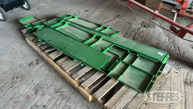 Maurer hopper ext. tip ups