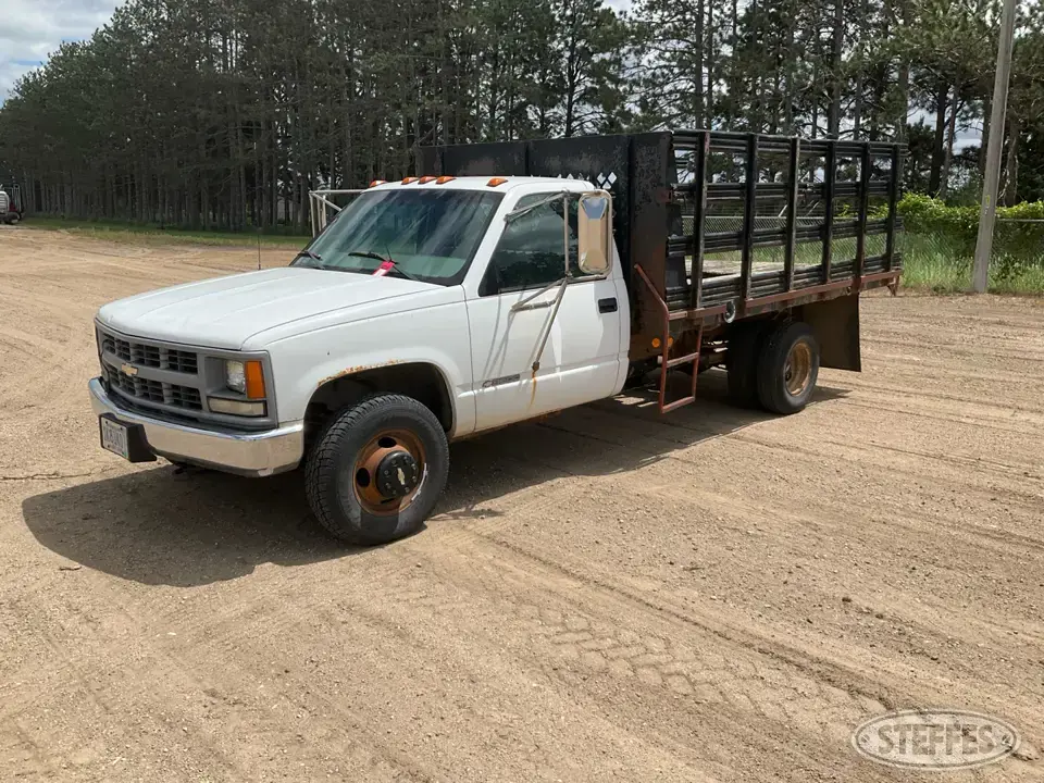 2000 Chevrolet 3500 1 Ton Pickup