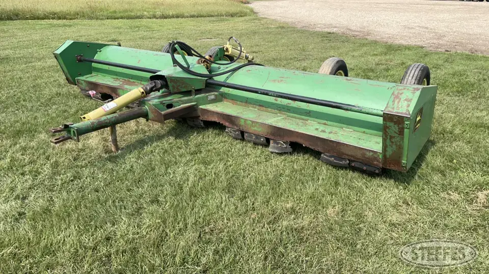 John Deere 115 Stalk Chopper