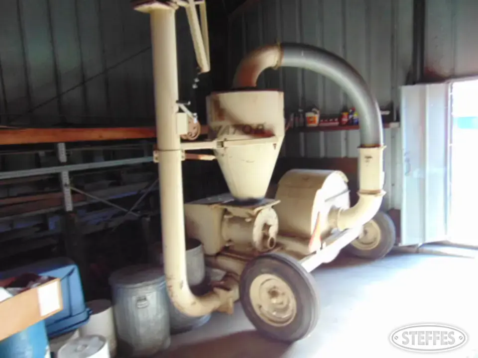 Dunbar Kapple Vac-U-Vator Pneumatic Grain Equipment