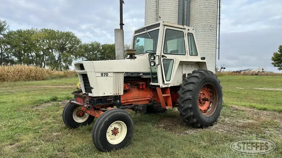Case 970 2WD Tractor