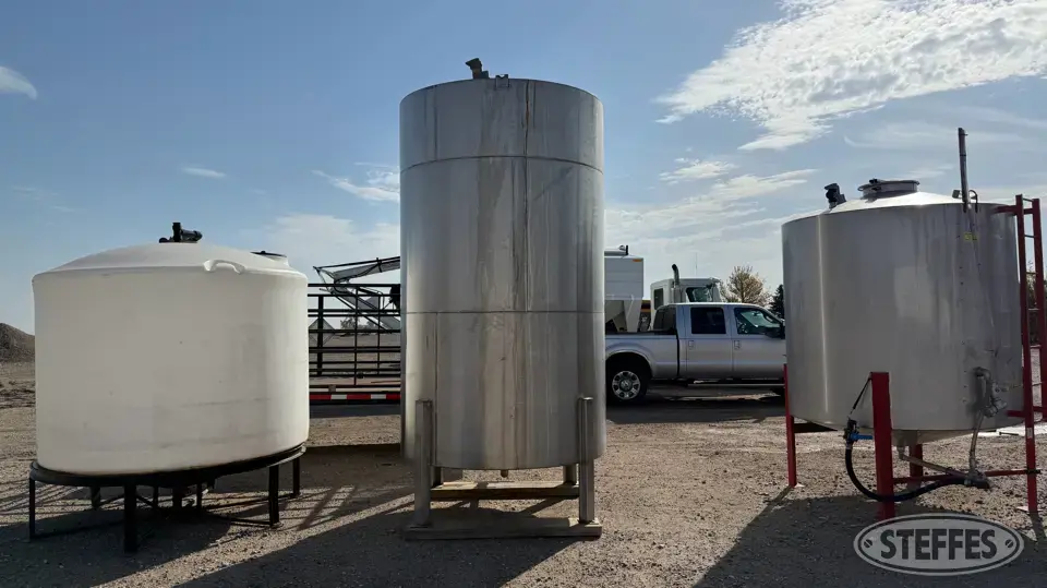 1,500 gal. SS cone bottom tank Stainless Steel Tank