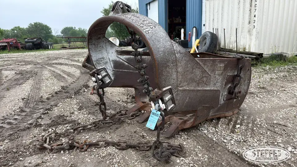 Page dredging bucket Crane Attachment