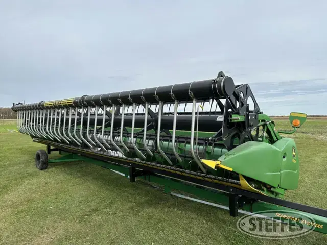 2011 John Deere 630F HydraFlex