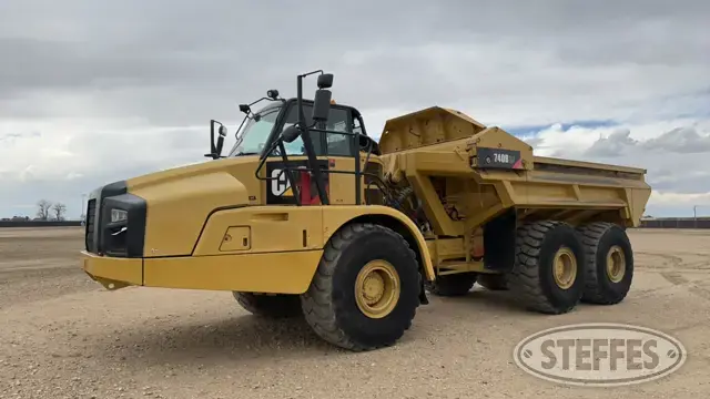 2013 CAT 740B EJ