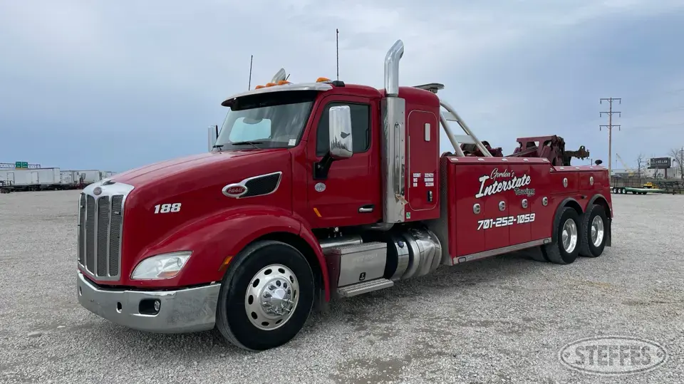 2016 Peterbilt 579 Specialty Truck
