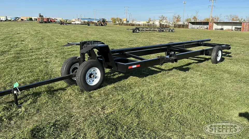 2023 FW Mfg 26F Header Trailer