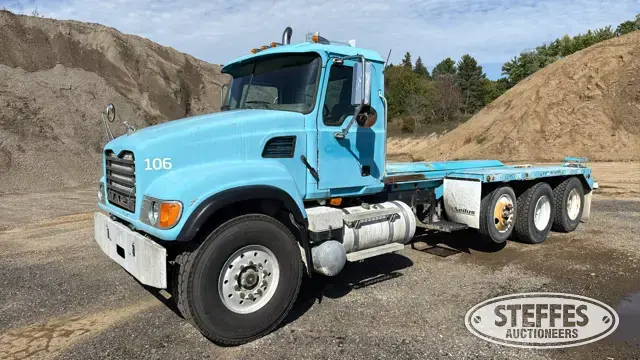 2003 Mack CV513 Granite Bridge