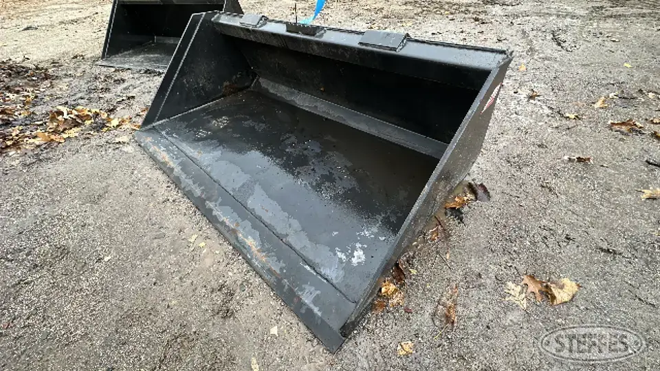 Kivel Skid Steer Bucket