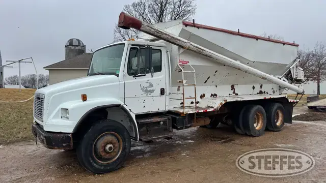 1994 Frieghtliner FL106