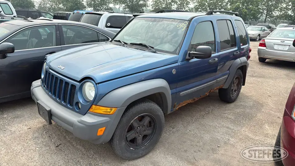 2005 Jeep Liberty Sport SUV
