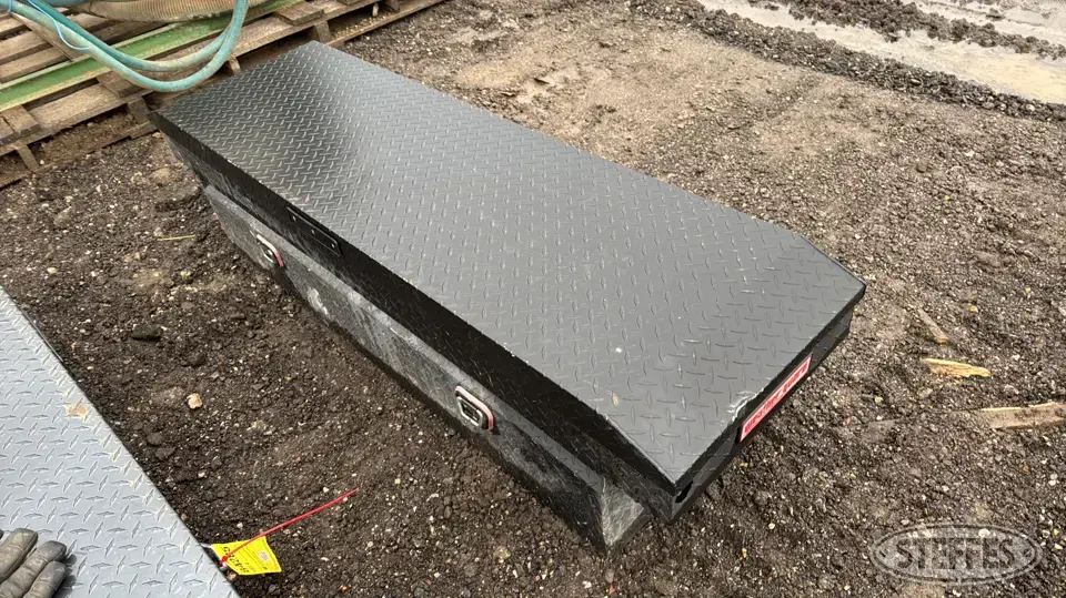 Weather Guard crossover toolbox Storage and Bench