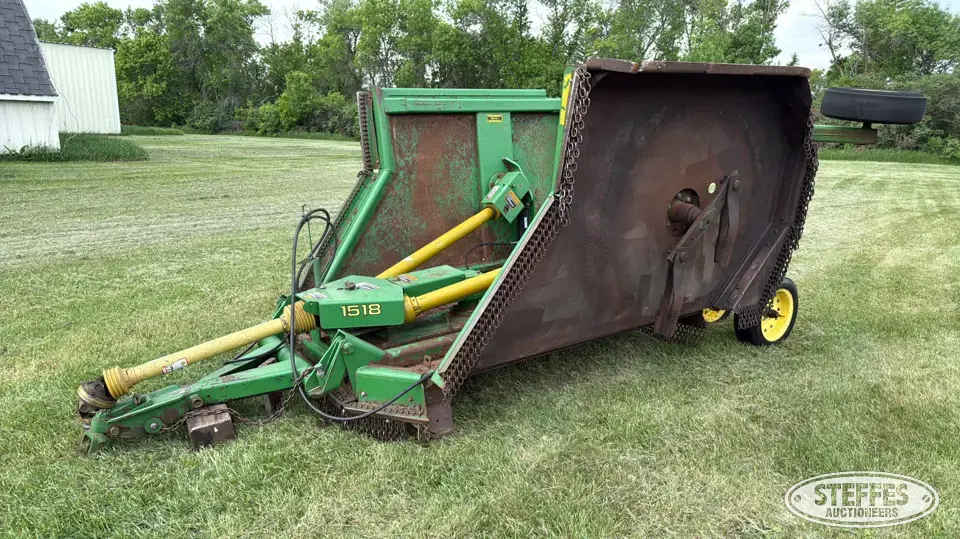 John Deere 1518 Rotary Mower