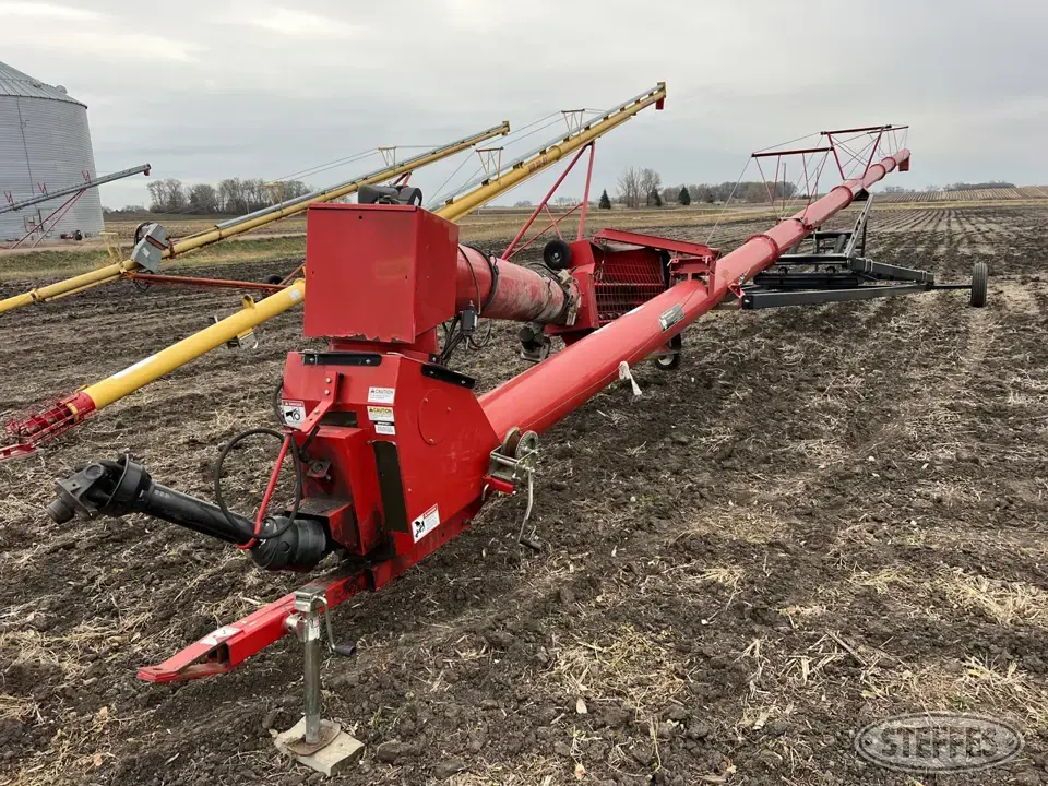Wheatheart SA-1391 Swing Hopper Auger