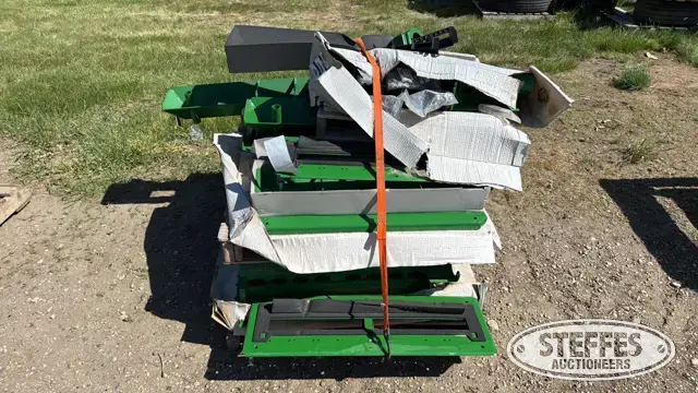 (3) John Deere 1910 seed meter housings