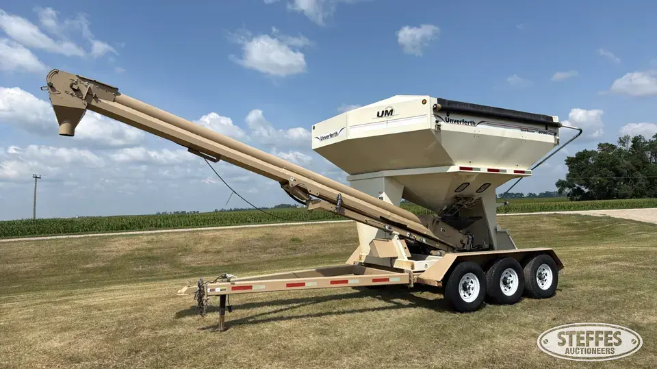 2012 Unverferth Seed Runner 3750XL Bulk Seed Tender Trailer