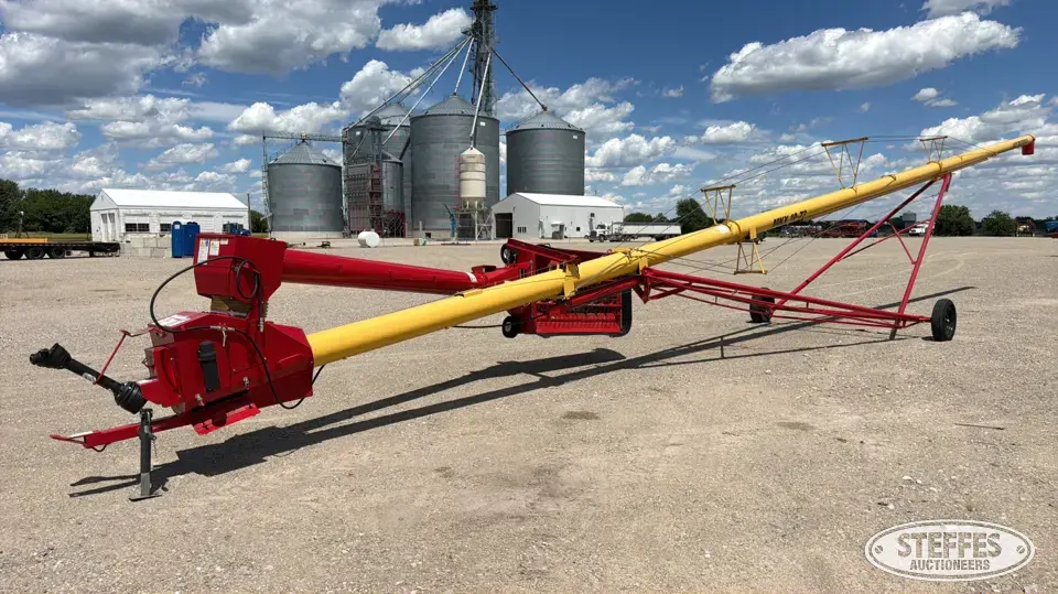 AGI Westfield MKX 10-73 Swing Hopper Auger