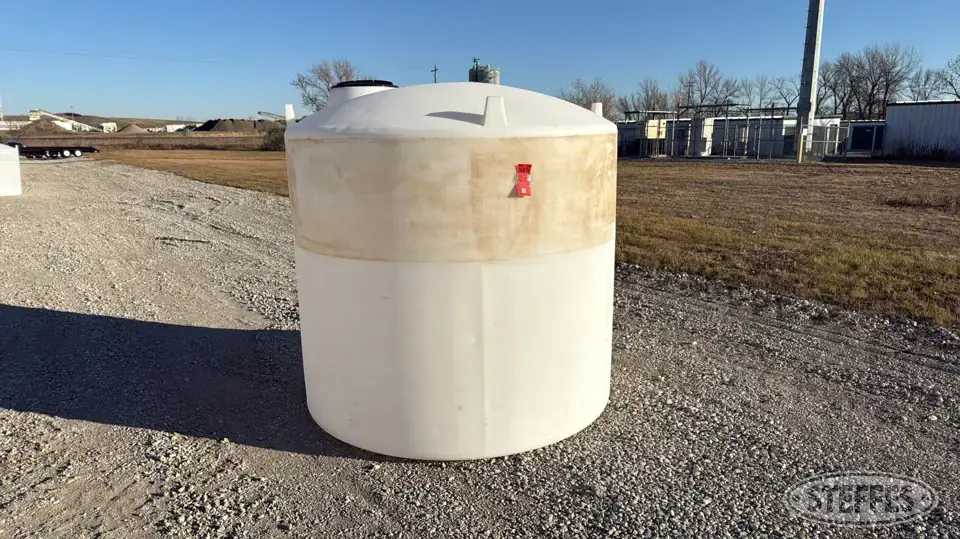 F/S Mfg. FSVT1625-N Poly Tank