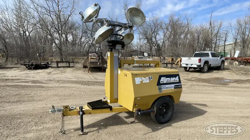 2012 Allmand Maxi-Light V-TWR Generators More Than 500 kW