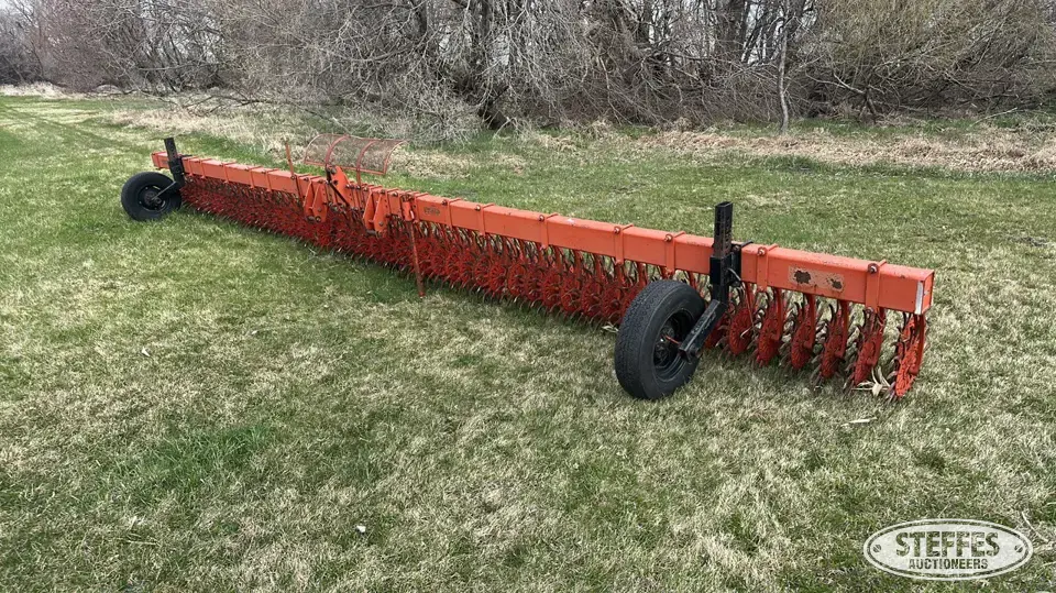 Yetter 3430 Rotary Hoe