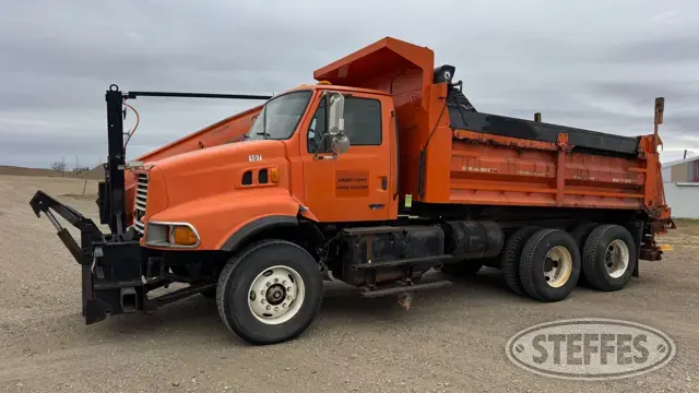 2000 Sterling LT9500