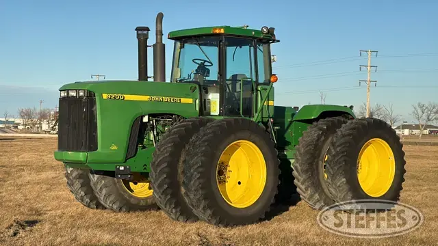 1998 John Deere 9200