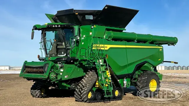 2023 John Deere X9 1100