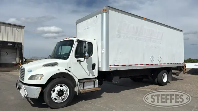 2008 Freightliner M2