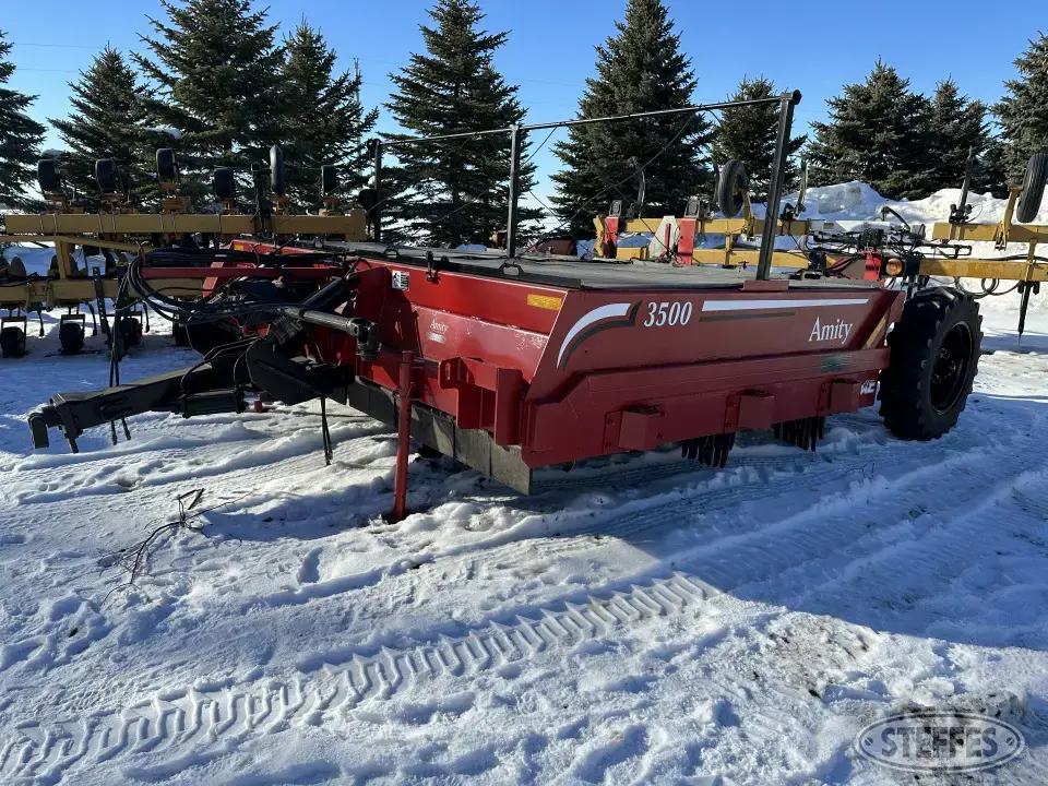 2010 Amity 3500 Sugarbeet Defoliator