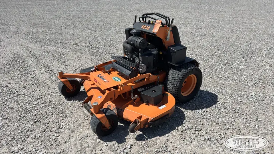 SCAG V-Ride II Zero Turn Mower