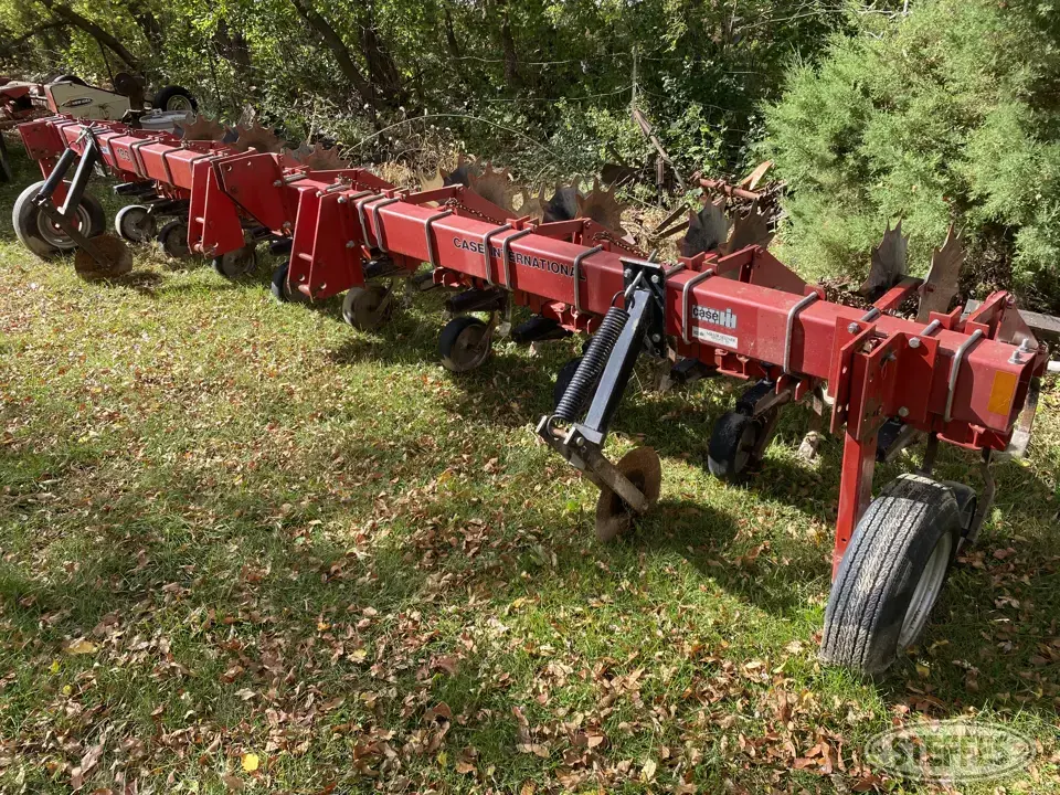Case IH 183 Row Crop Cultivator
