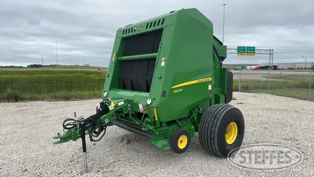 2021 John Deere 560M