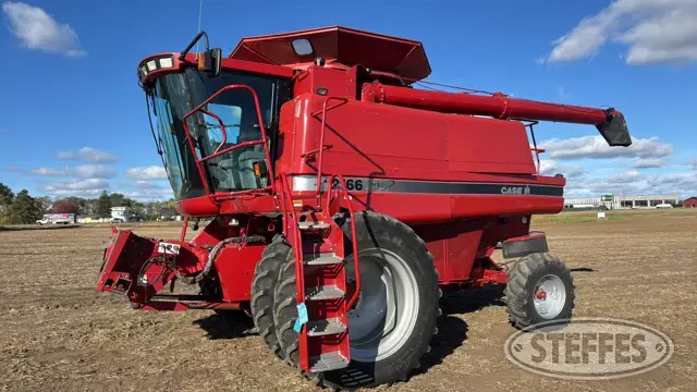 1996 Case IH 2166