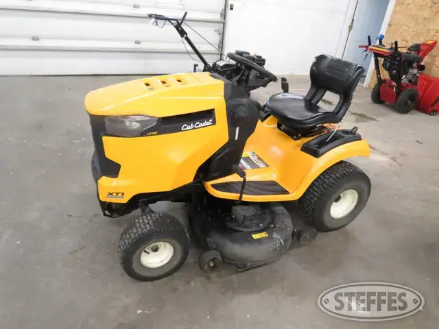 2018 Cub Cadet LT46