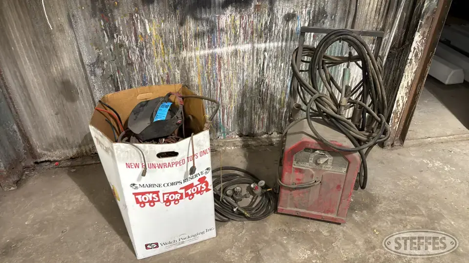 Lincoln AC-225-S Welding
