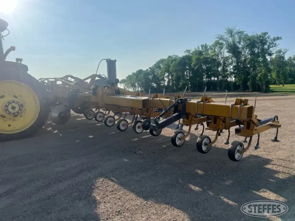 Alloway Field Cultivator