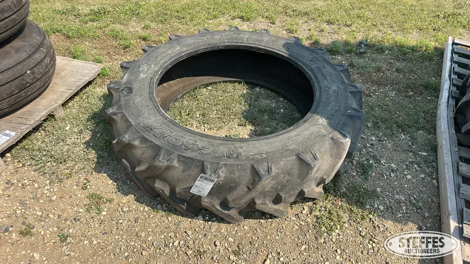 Titan 380/80R38 tire Tractor-Implement Tire