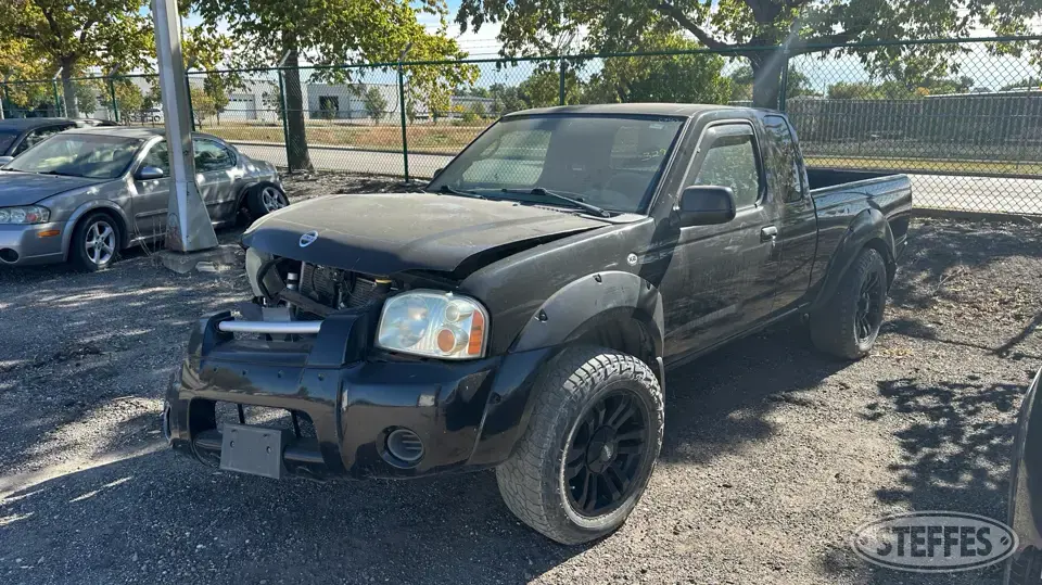 2003 Nissan Frontier SE Half Ton Pickup