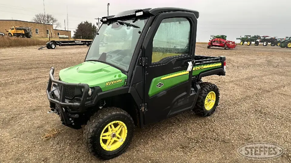 2019 John Deere 835M UTV