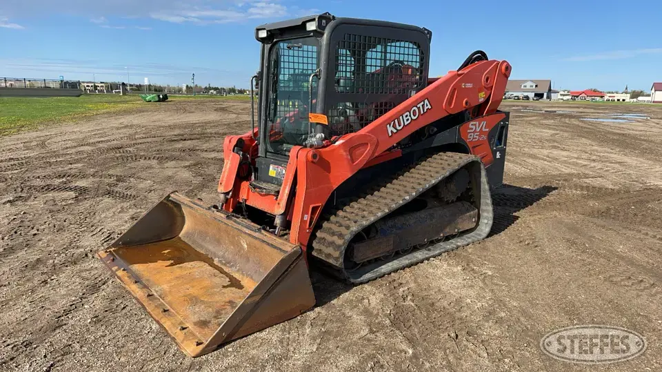 2018 Kubota SVL95-2S Tracked Skid Steer
