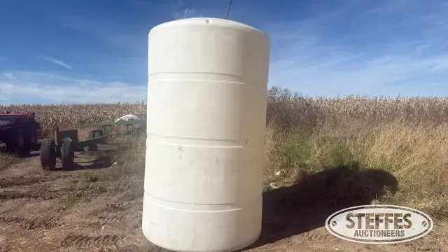 Poly tank