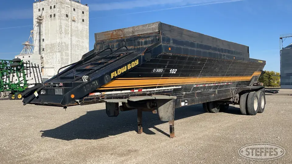 1997 Flow Boy Live Bottom Trailer