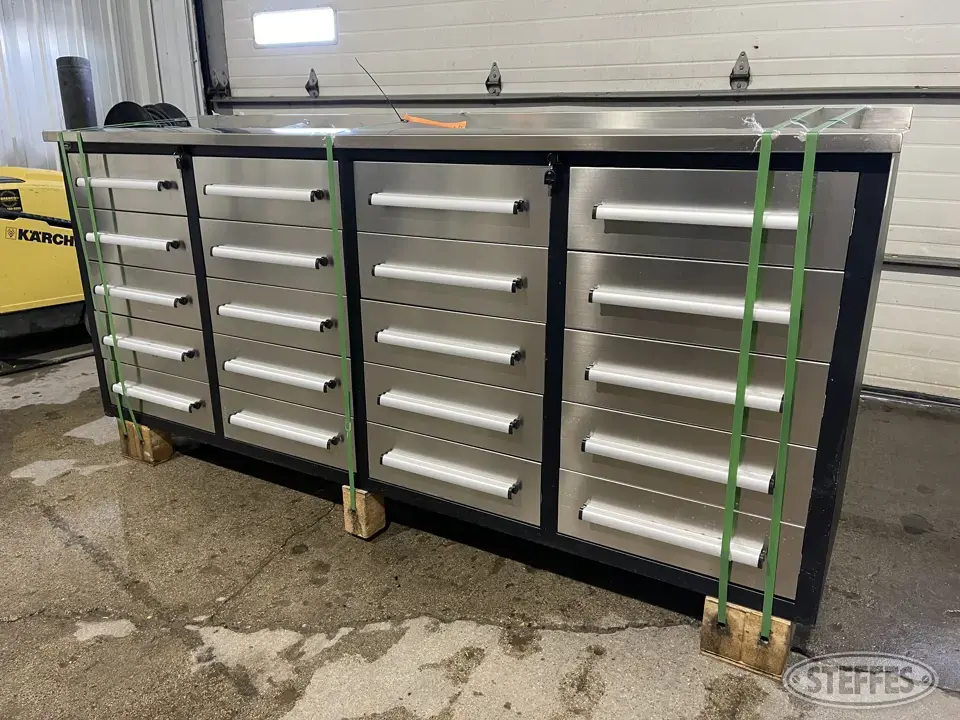 Steelman 7FT-20D-01B Storage and Bench
