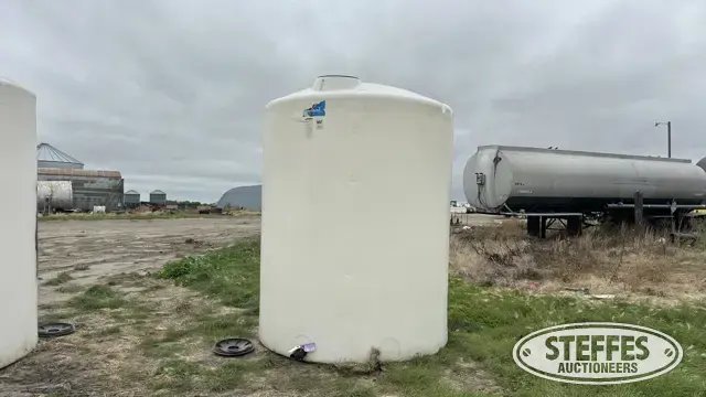 Ace Roto-Mold 3,000 gal. poly tank