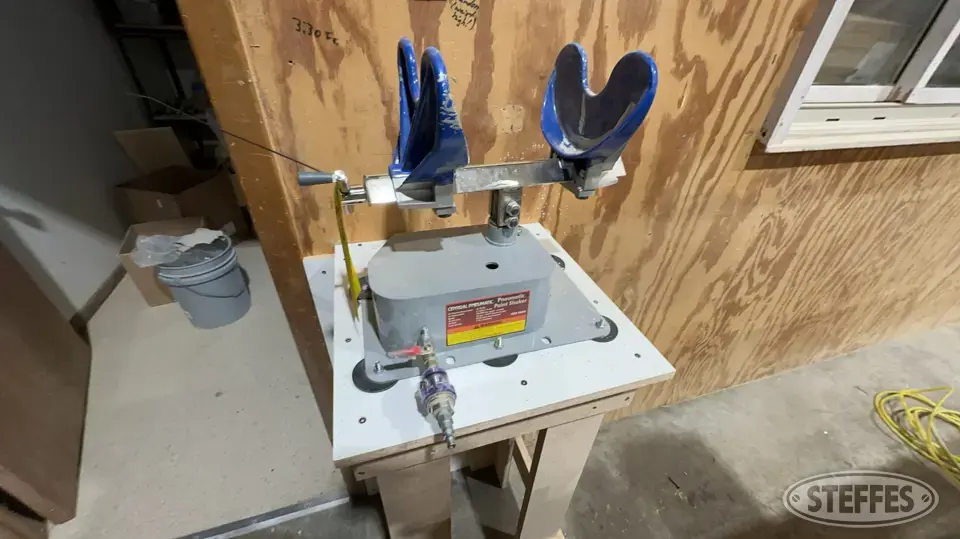 Central Pneumatic Specialty Tool