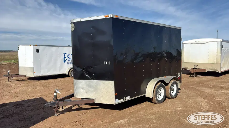2014 Wells Cargo FT7122 Enclosed Cargo Trailer