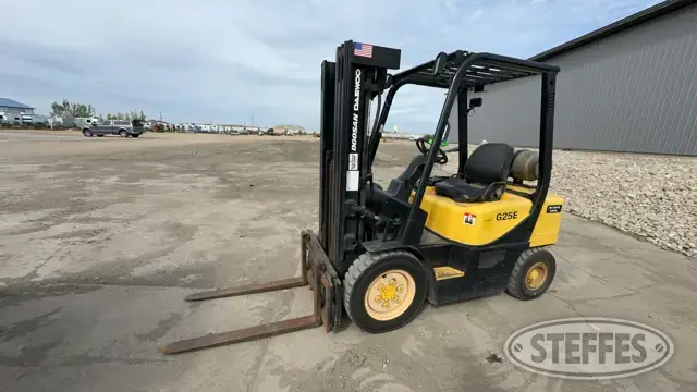 Doosan G25E