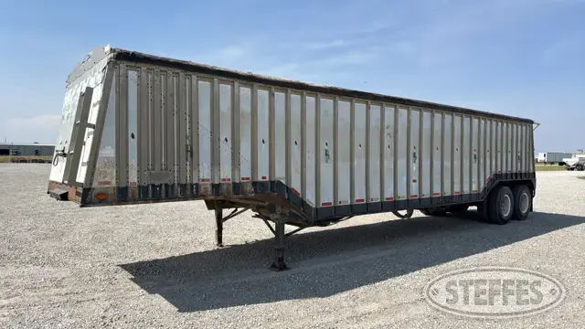 1978 Cornhusker 800