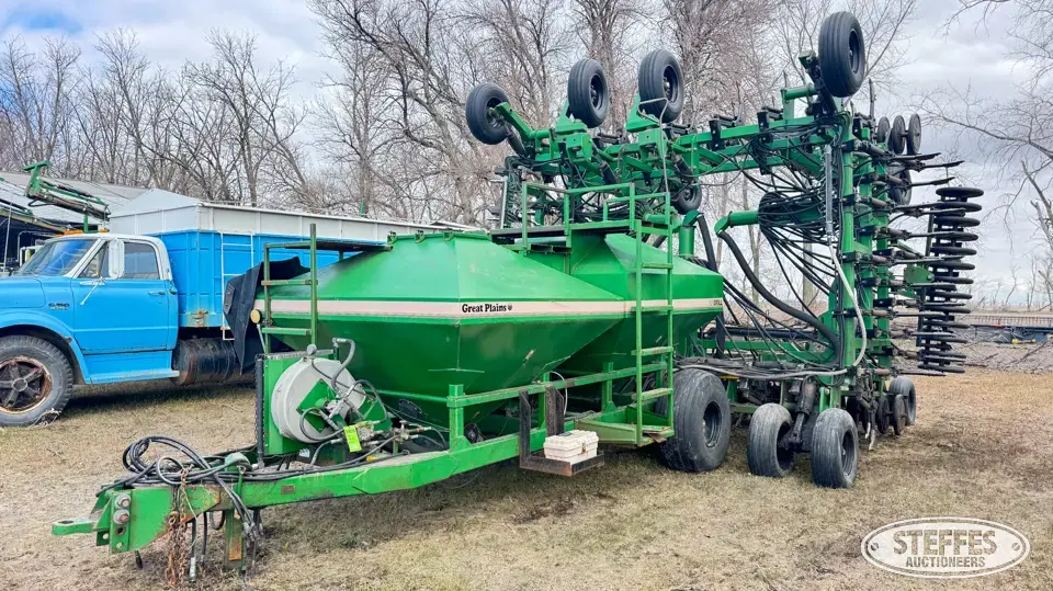 Great Plains air seeder Air Drills and Air Seeder